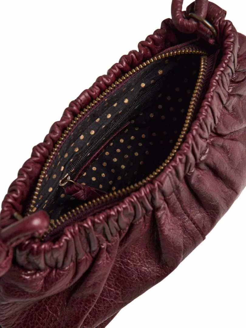 PIECES Beuteltasche Bordeau Leder PIECES Beuteltasche Bordeau Leder