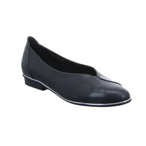 EVERYBODY Ballerina Schwarz Leder EVERYBODY Ballerina Schwarz Leder