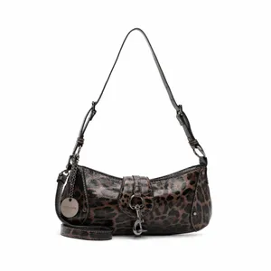 TAMARIS Henkeltasche Leopard Lederimitat TAMARIS Henkeltasche Leopard Lederimitat