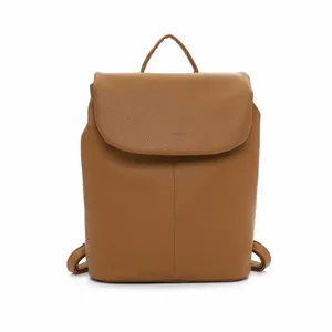 RUE68 Rucksack Camel Lederimitat 