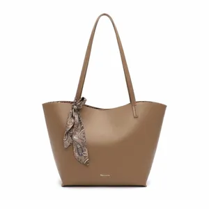 TAMARIS Shopper Taupe Lederimitat TAMARIS Shopper Taupe Lederimitat